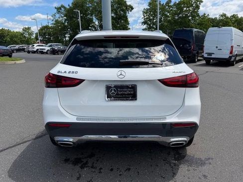 Certified 2022 Mercedes-Benz GLA 250 4MATIC image 6