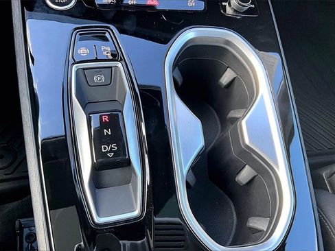 Used 2026 Audi A6 Premium Plus w/ Premium Plus Package image 28