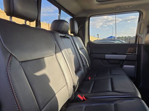 Used 2023 Ford F350 Lariat w/ Lariat Ultimate Package AWD/4WD image 15