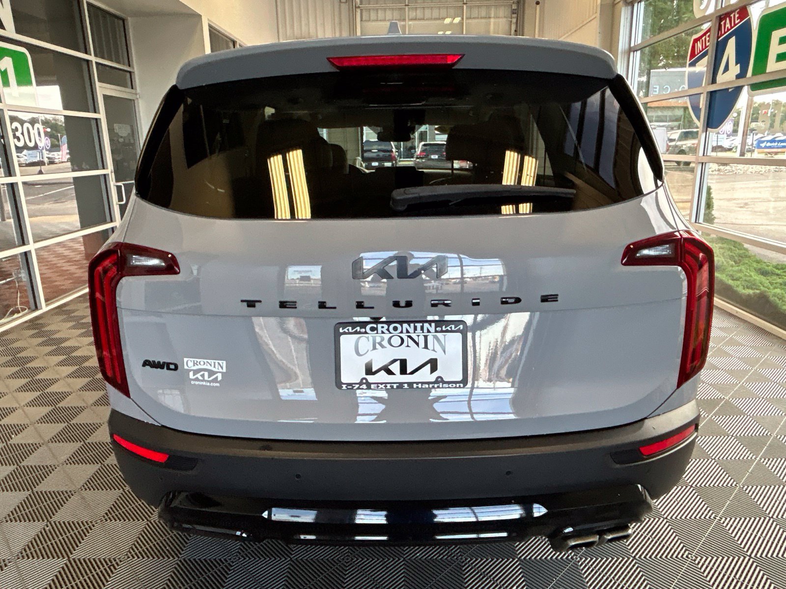 Used 2022 Kia Telluride SX w/ SX Prestige Package AWD/4WD image 5