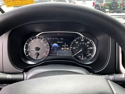 Certified 2025 Nissan Frontier SV RWD image 44