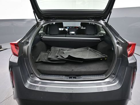 Used 2020 Toyota Prius Prime LE image 23