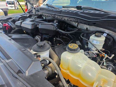 Used 2019 Ford F250 XL w/ Power Equipment Group AWD/4WD image 15