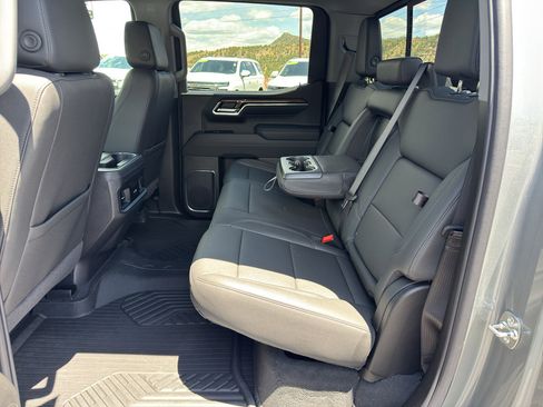 New 2026 Chevrolet Silverado 1500 LT Trail Boss w/ Convenience Package II AWD/4WD image 13