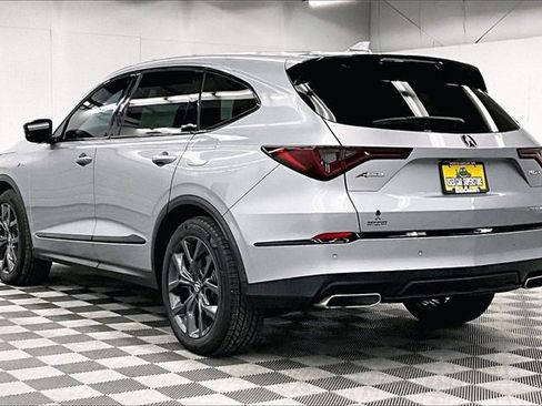 Used 2022 Acura MDX A-Spec image 2