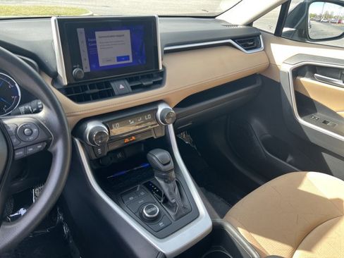 Certified 2025 Toyota RAV4 XLE image 15