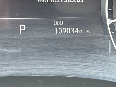 Used 2020 Toyota Highlander XLE FWD image 15