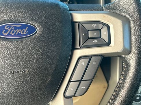 Used 2016 Ford F150 Lariat w/ Equipment Group 502A Luxury image 23