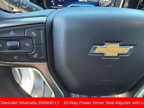Used 2025 Chevrolet Silverado 2500 LT w/ Convenience Package AWD/4WD image 19