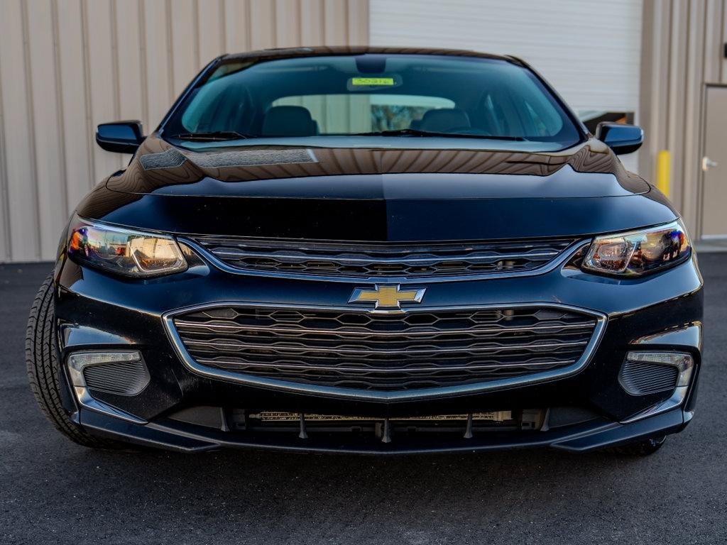 Used 2016 Chevrolet Malibu Premier FWD image 7