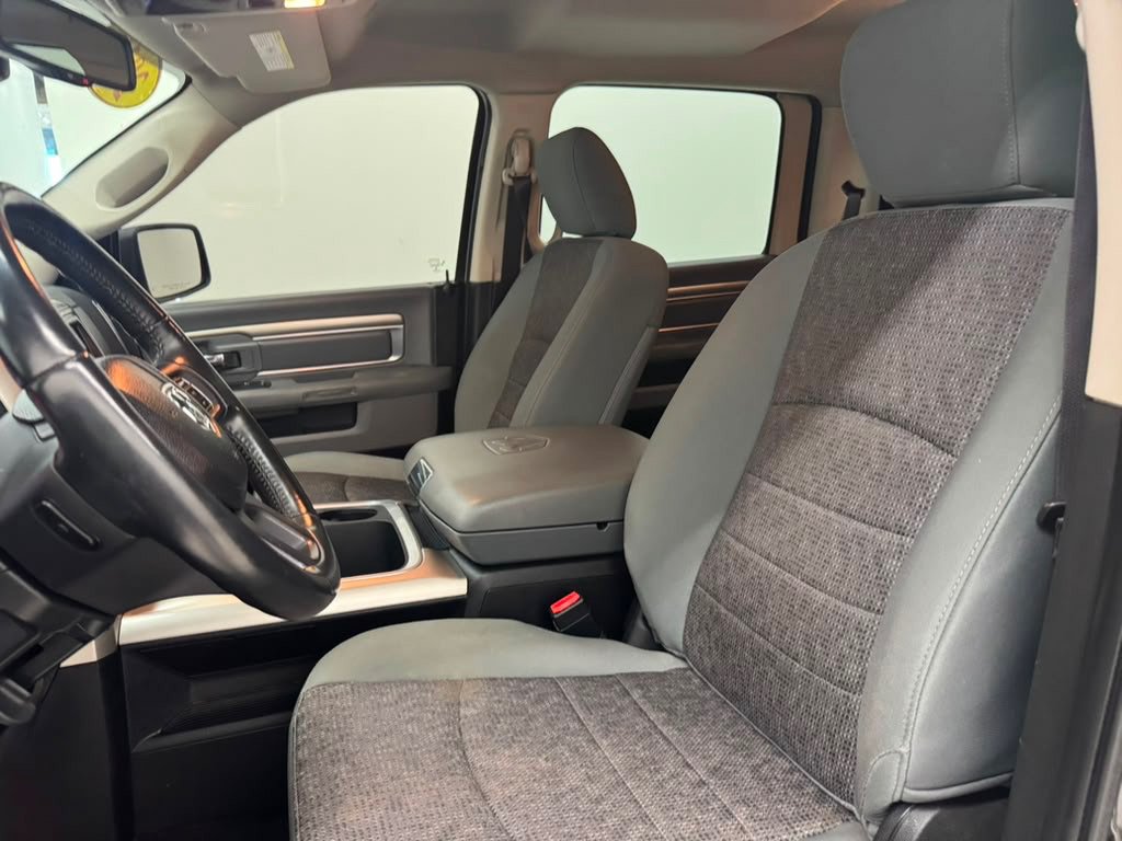 Used 2018 RAM 1500 Big Horn AWD/4WD image 26