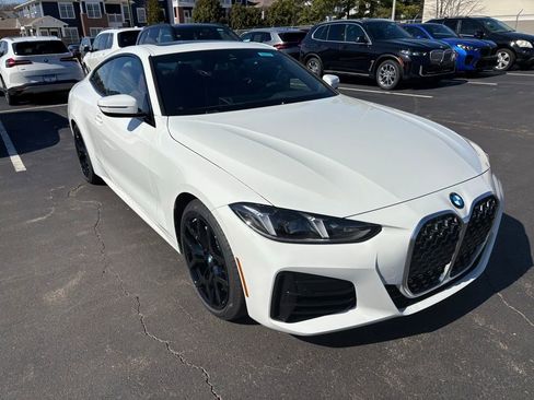 New 2026 BMW 430i Coupe w/ M Sport Package image 9