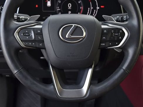 Used 2023 Lexus NX 250 FWD w/ Towing Package (2000 Lbs) image 7