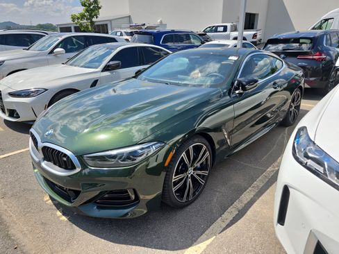 Used 2023 BMW M850i xDrive Coupe AWD/4WD image 4