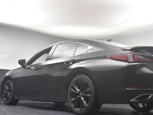 Used 2022 Lexus ES 350 F Sport image 34