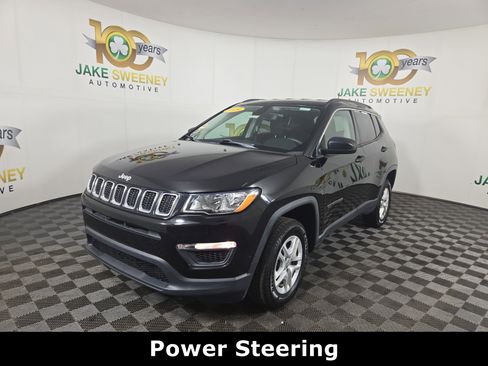 Used 2019 Jeep Compass Sport image 3