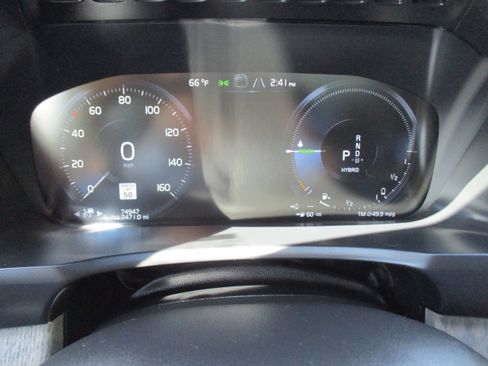 Used 2021 Volvo XC90 T8 Inscription w/ Advanced Package AWD/4WD image 19