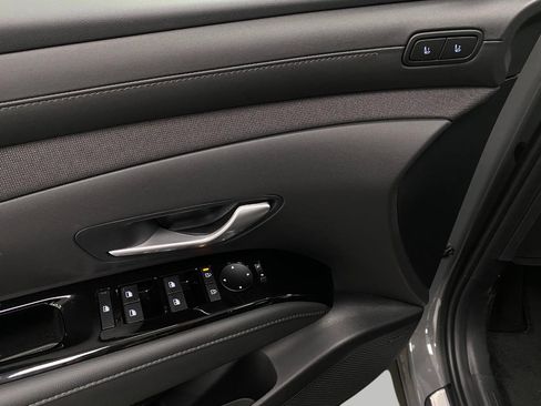 New 2026 Hyundai Tucson Limited image 36