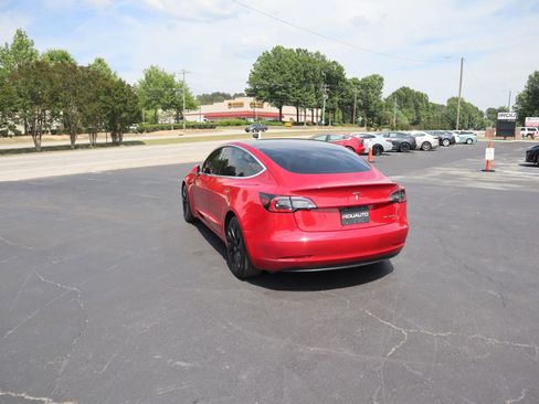 Used 2018 Tesla Model 3 Long Range AWD/4WD image 8