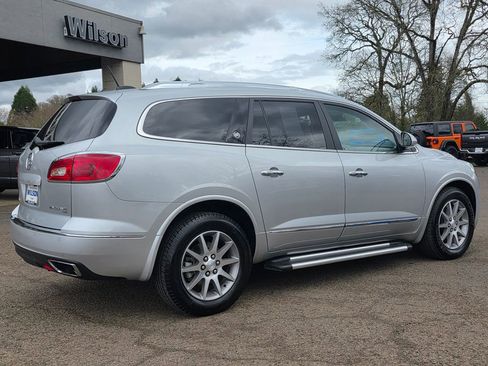Used 2017 Buick Enclave Leather w/ Trailering Package image 32