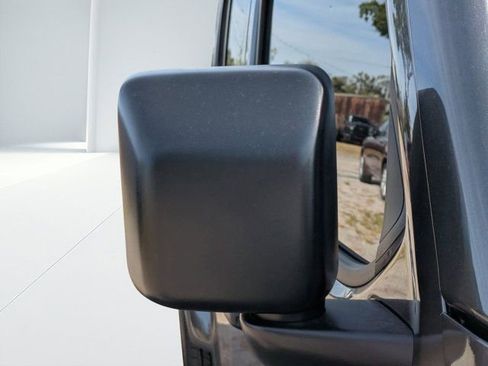 New 2025 Jeep Gladiator Sport image 9