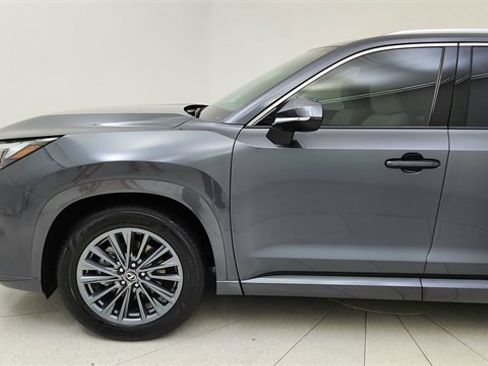 Used 2025 Lexus TX 350 FWD w/ Convenience Package image 9