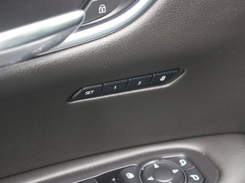 Used 2020 Cadillac XT6 Premium Luxury AWD/4WD image 14
