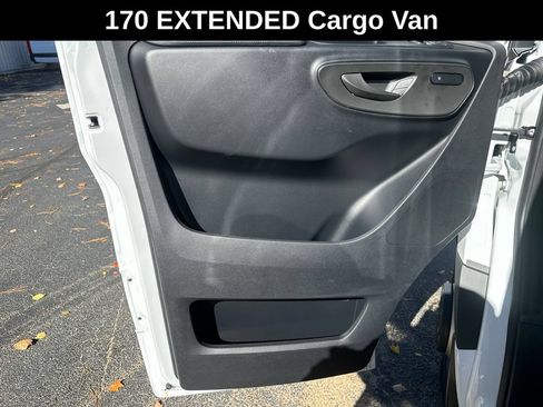 Used 2025 Mercedes-Benz Sprinter 3500 image 10