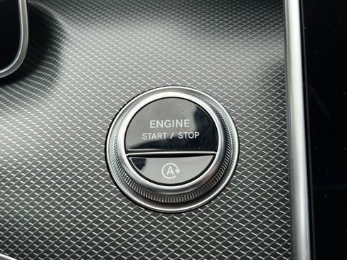 Used 2024 Mercedes-Benz C 43 AMG 4MATIC Sedan image 34