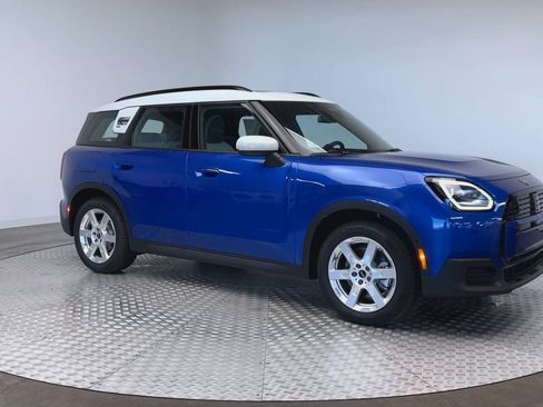 New 2026 MINI Cooper Countryman SE image 2