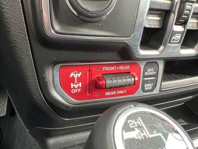 Certified 2020 Jeep Gladiator Rubicon AWD/4WD image 23
