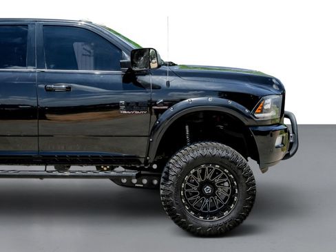 Used 2017 RAM 2500 Laramie w/ Sport Appearance Group AWD/4WD image 7