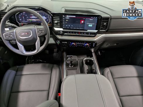 Used 2026 GMC Sierra 1500 SLT w/ SLT Premium Plus Package AWD/4WD image 24