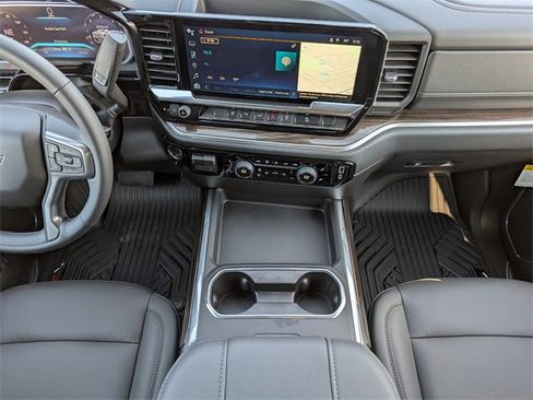 New 2026 Chevrolet Silverado 2500 LT image 7