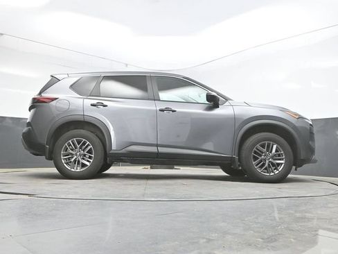 Used 2023 Nissan Rogue S AWD/4WD image 42