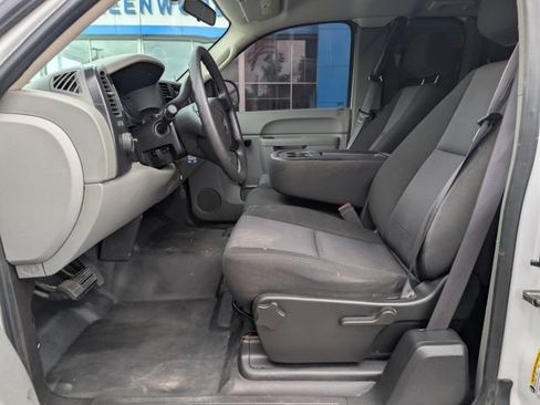 Used 2010 Chevrolet Silverado 1500 W/T RWD image 10