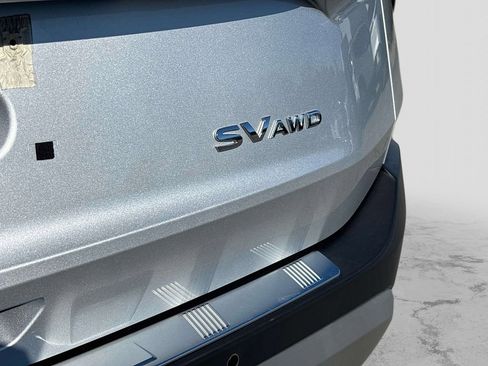 Used 2023 Nissan Rogue SV w/ SV Premium B Package image 32