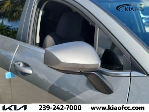 New 2026 Kia Sportage LX FWD image 8