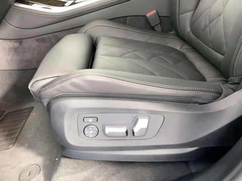 New 2026 BMW X5 sDrive40i w/ Executive Package image 11