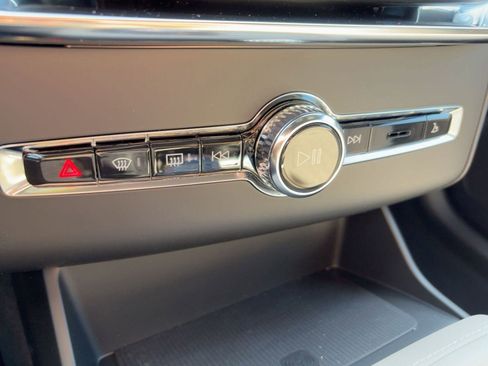 New 2026 Volvo XC90 B6 Plus w/ Protection Package image 16