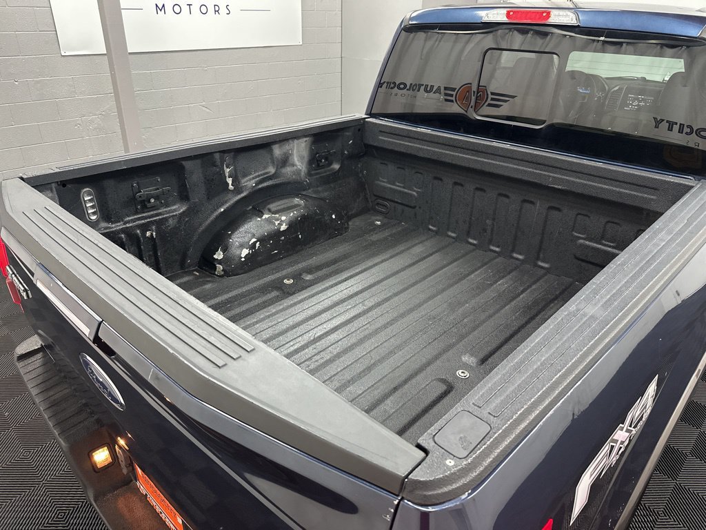 Used 2015 Ford F150 Lariat w/ Equipment Group 502A Luxury AWD/4WD image 11