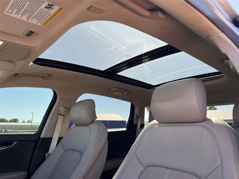 Used 2021 Lincoln Nautilus Reserve w/ Equipment Group 201A image 28