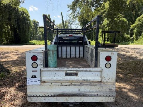 Used 2017 Ford F250 XL w/ Power Equipment Group AWD/4WD image 3