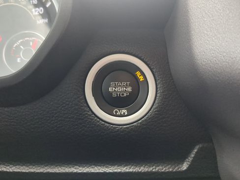 Used 2022 RAM 1500 Big Horn AWD/4WD image 20
