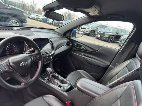 Used 2024 Chevrolet Equinox RS w/ RS Leather Package image 25