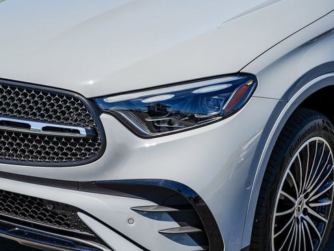 New 2026 Mercedes-Benz GLC 300 4MATIC image 8