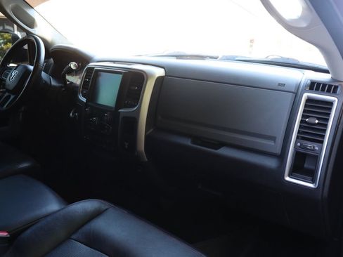 Used 2015 RAM 2500 Big Horn AWD/4WD image 17