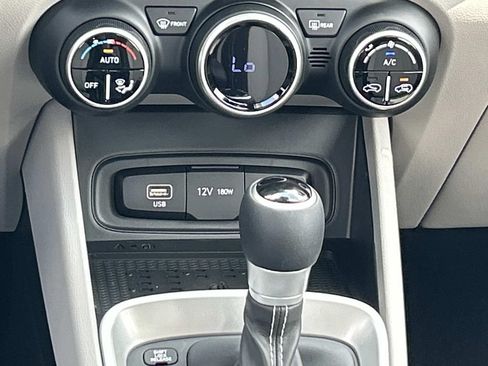 New 2026 Hyundai Venue SEL FWD image 25