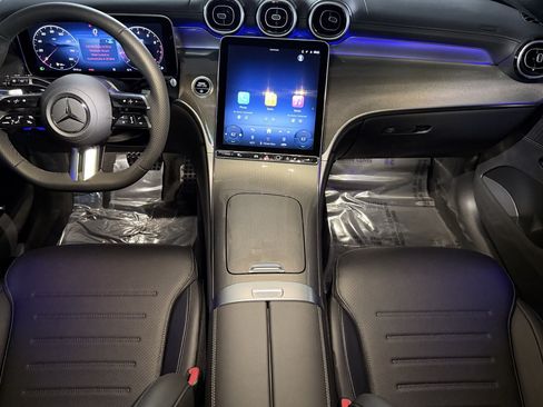 New 2026 Mercedes-Benz GLC 300 image 12
