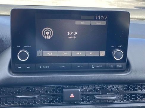 Used 2023 Honda HR-V LX image 24